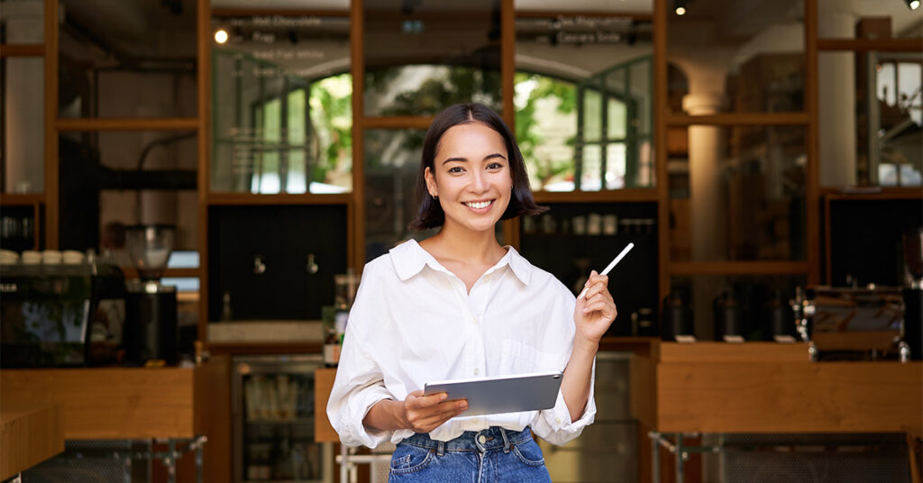 business owners decide to choose to use a business management system